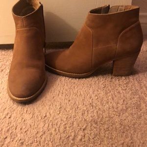 Steve Madden boots
